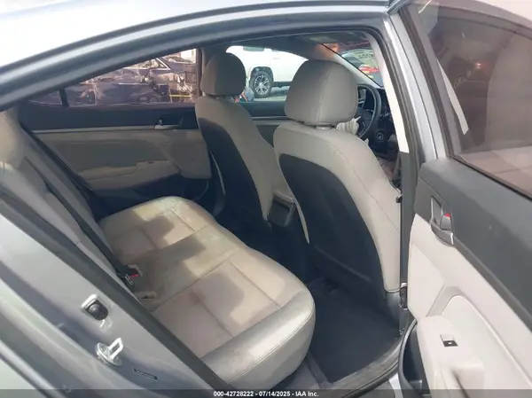5NPD84LF5HH054667 2017 HYUNDAI ELANTRA - Image 8