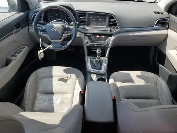 5NPD84LF5HH054989 2017 HYUNDAI ELANTRA - Image 8