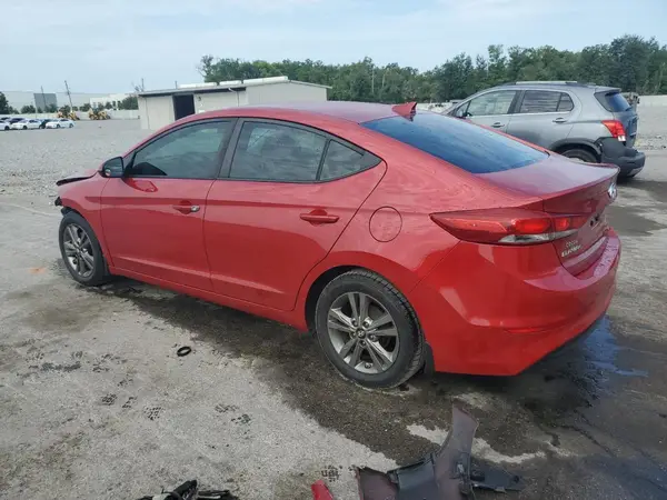 5NPD84LF5HH056385 2017 HYUNDAI ELANTRA - Image 2