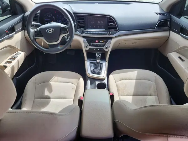 5NPD84LF5HH057939 2017 HYUNDAI ELANTRA - Image 8