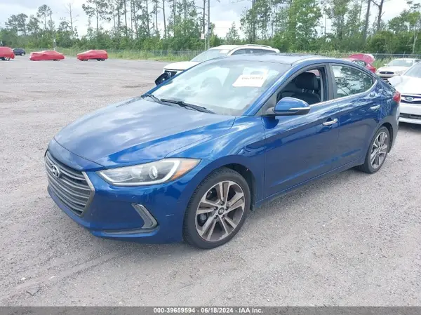 5NPD84LF5HH059335 2017 HYUNDAI ELANTRA - Image 2