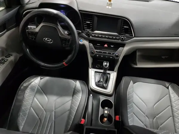 5NPD84LF5HH061666 2017 HYUNDAI ELANTRA - Image 8