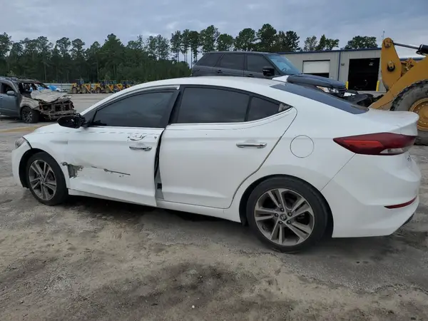 5NPD84LF5HH062137 2017 HYUNDAI ELANTRA - Image 2