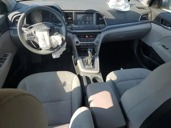5NPD84LF5HH062977 2017 HYUNDAI ELANTRA - Image 8
