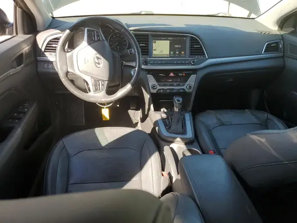 5NPD84LF5HH063255 2017 HYUNDAI ELANTRA - Image 8