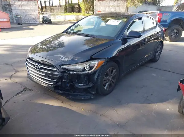 5NPD84LF5HH066236 2017 HYUNDAI ELANTRA - Image 2