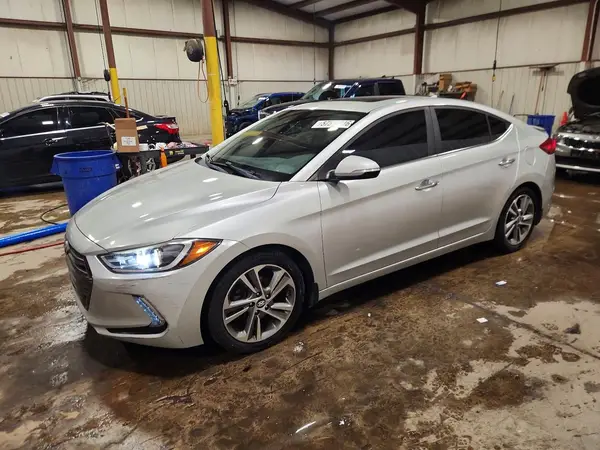 5NPD84LF5HH066947 2017 HYUNDAI ELANTRA - Image 1