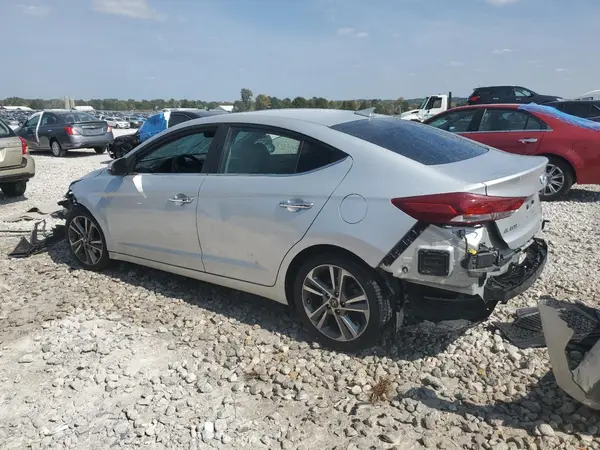 5NPD84LF5HH068391 2017 HYUNDAI ELANTRA - Image 2