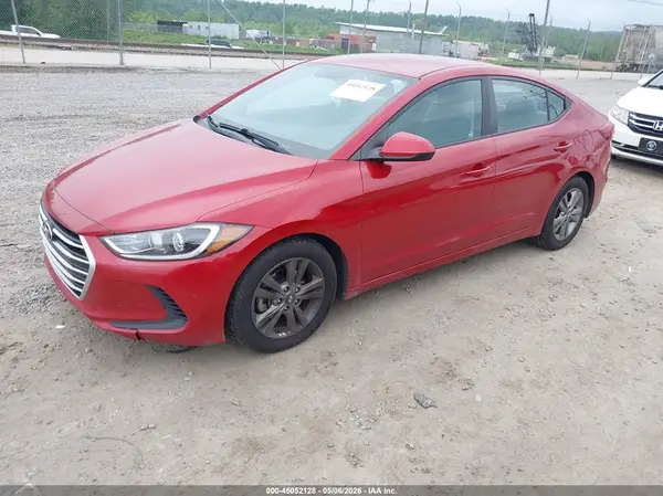 5NPD84LF5HH073154 2017 HYUNDAI ELANTRA - Image 2