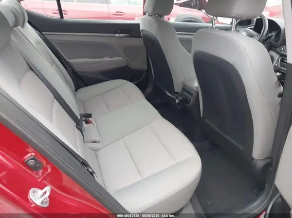 5NPD84LF5HH073154 2017 HYUNDAI ELANTRA - Image 8