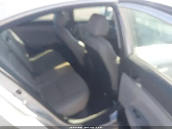 5NPD84LF5HH079794 2017 HYUNDAI ELANTRA - Image 8
