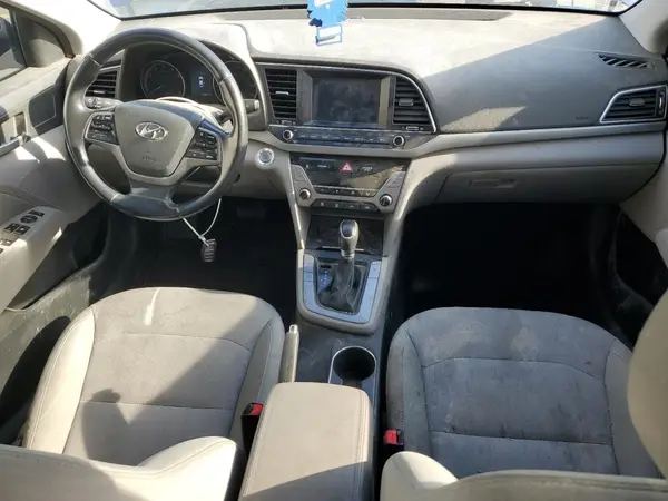 5NPD84LF5HH081044 2017 HYUNDAI ELANTRA - Image 8