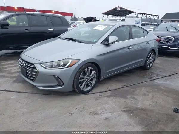 5NPD84LF5HH085417 2017 HYUNDAI ELANTRA - Image 2