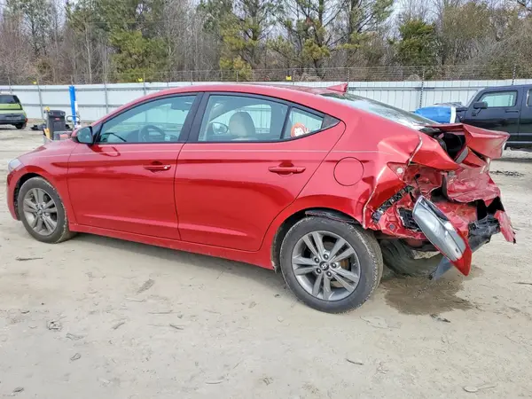 5NPD84LF5HH085577 2017 HYUNDAI ELANTRA - Image 2