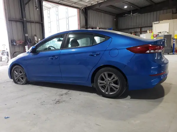 5NPD84LF5HH087703 2017 HYUNDAI ELANTRA - Image 2