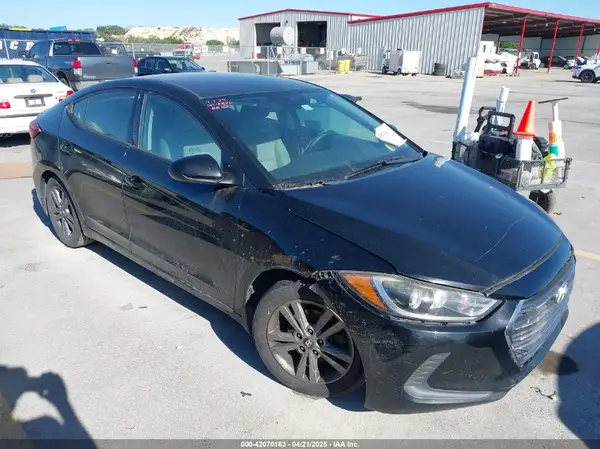 5NPD84LF5HH092254 2017 HYUNDAI ELANTRA - Image 1