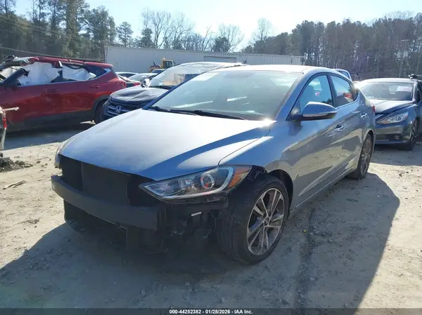 5NPD84LF5HH093047 2017 HYUNDAI ELANTRA - Image 2