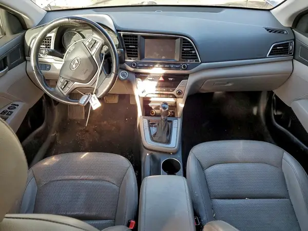 5NPD84LF5HH093985 2017 HYUNDAI ELANTRA - Image 8