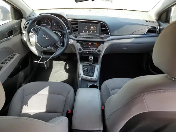 5NPD84LF5HH095865 2017 HYUNDAI ELANTRA - Image 8
