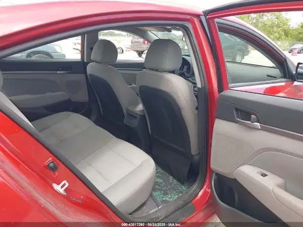5NPD84LF5HH102636 2017 HYUNDAI ELANTRA - Image 8