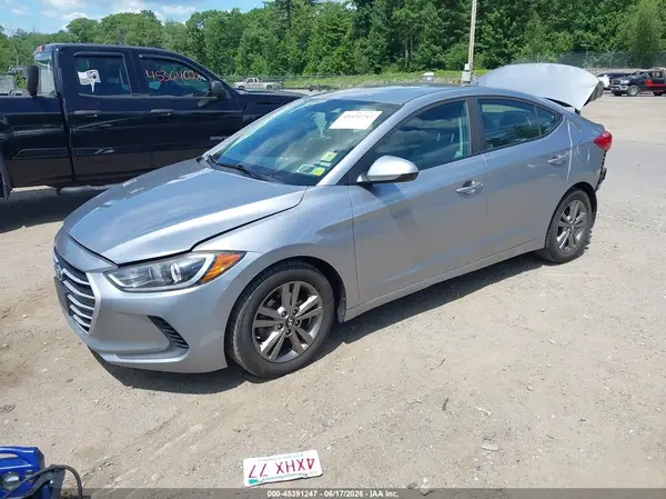 5NPD84LF5HH106833 2017 HYUNDAI ELANTRA - Image 2