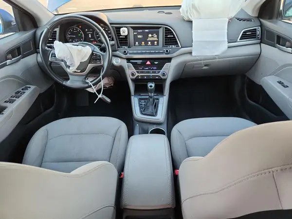 5NPD84LF5HH108775 2017 HYUNDAI ELANTRA - Image 8