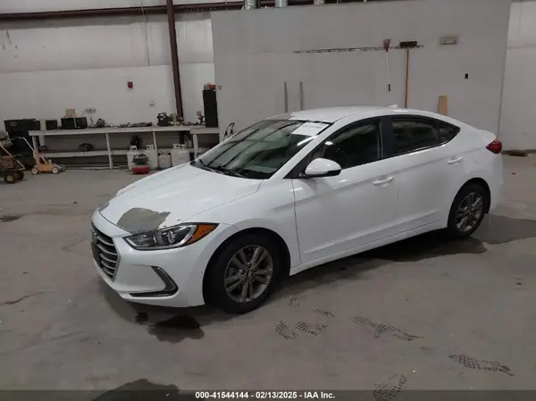 5NPD84LF5HH116455 2017 HYUNDAI ELANTRA - Image 2