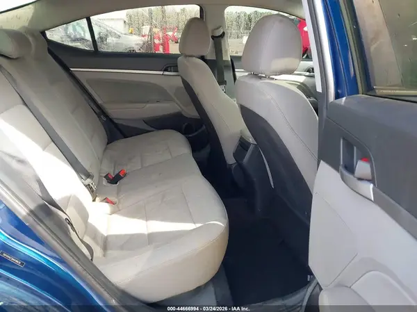 5NPD84LF5HH116634 2017 HYUNDAI ELANTRA - Image 8