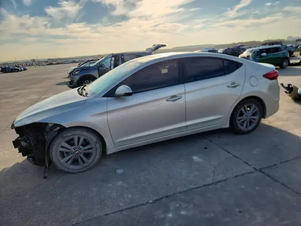5NPD84LF5HH119582 2017 HYUNDAI ELANTRA - Image 1