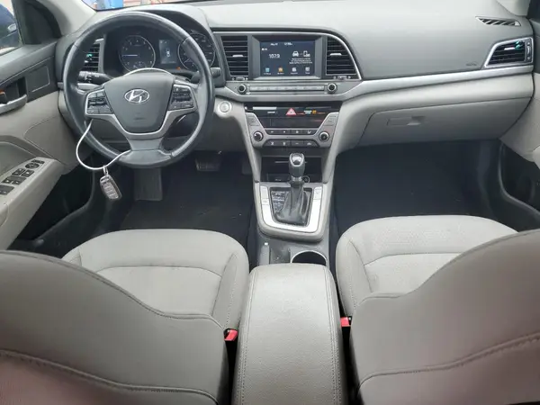 5NPD84LF5HH120179 2017 HYUNDAI ELANTRA - Image 8