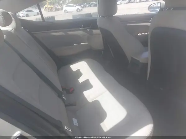 5NPD84LF5HH120621 2017 HYUNDAI ELANTRA - Image 8