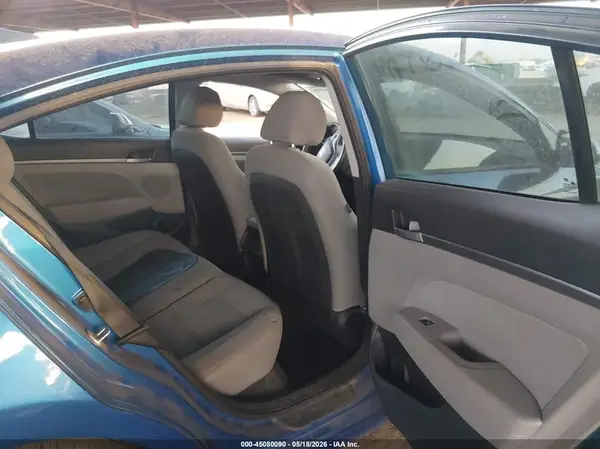 5NPD84LF5HH121669 2017 HYUNDAI ELANTRA - Image 8