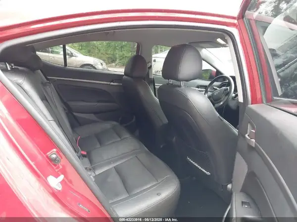 5NPD84LF5HH123163 2017 HYUNDAI ELANTRA - Image 8