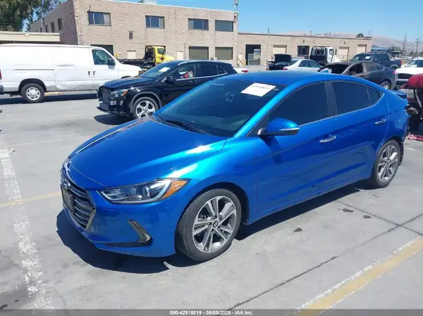 5NPD84LF5HH123986 2017 HYUNDAI ELANTRA - Image 2