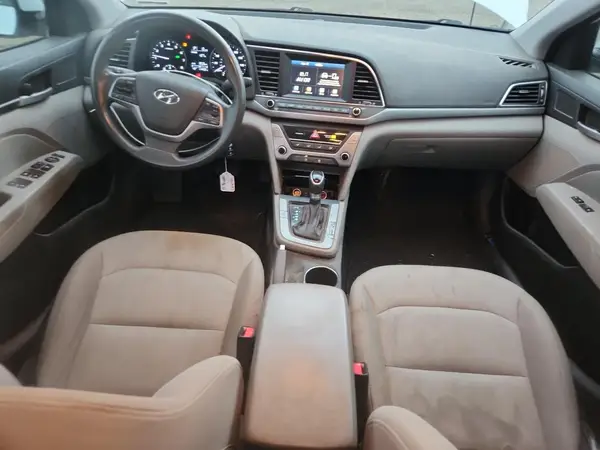 5NPD84LF5HH129335 2017 HYUNDAI ELANTRA - Image 8