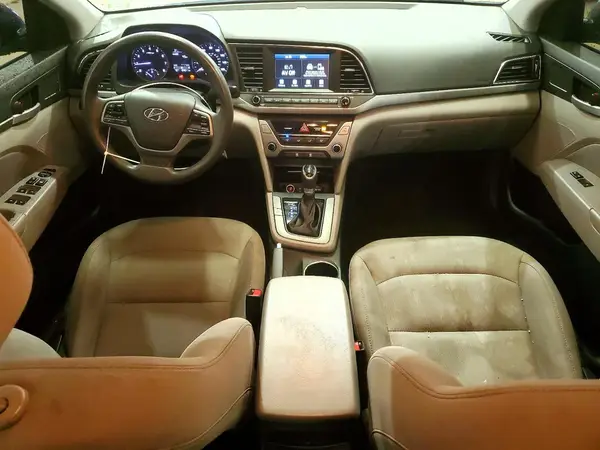 5NPD84LF5HH129755 2017 HYUNDAI ELANTRA - Image 8
