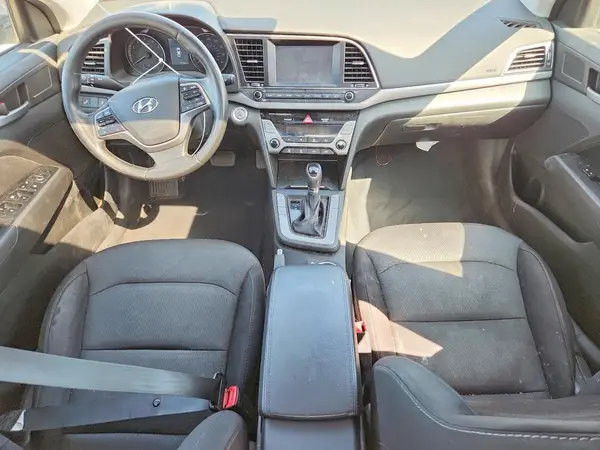 5NPD84LF5HH134566 2017 HYUNDAI ELANTRA - Image 8