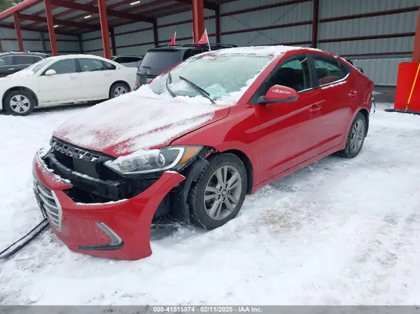 5NPD84LF5HH137502 2017 HYUNDAI ELANTRA - Image 2
