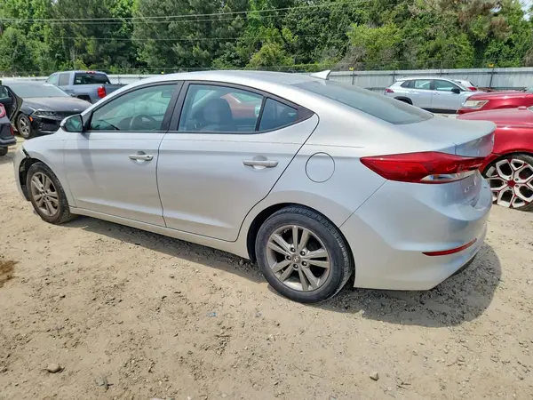 5NPD84LF5HH138150 2017 HYUNDAI ELANTRA - Image 2