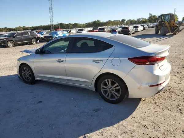 5NPD84LF5HH138603 2017 HYUNDAI ELANTRA - Image 2