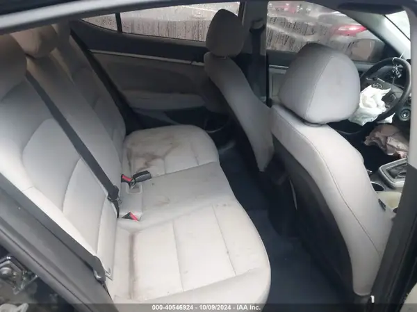 5NPD84LF5HH139945 2017 HYUNDAI ELANTRA - Image 8
