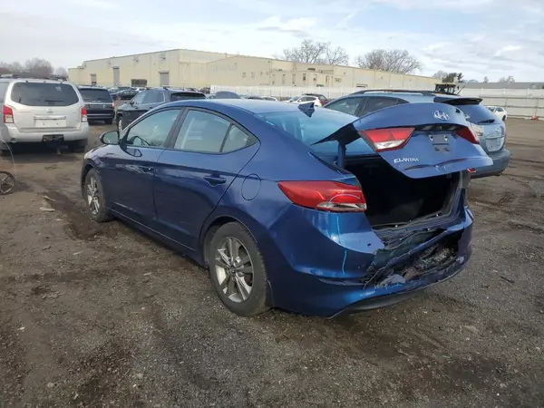 5NPD84LF5HH142487 2017 HYUNDAI ELANTRA - Image 2