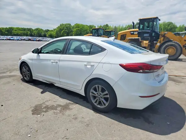 5NPD84LF5HH145325 2017 HYUNDAI ELANTRA - Image 2