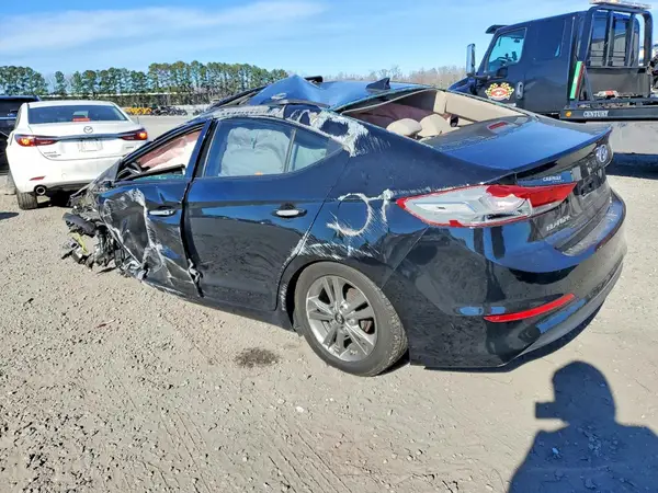 5NPD84LF5HH145583 2017 HYUNDAI ELANTRA - Image 2