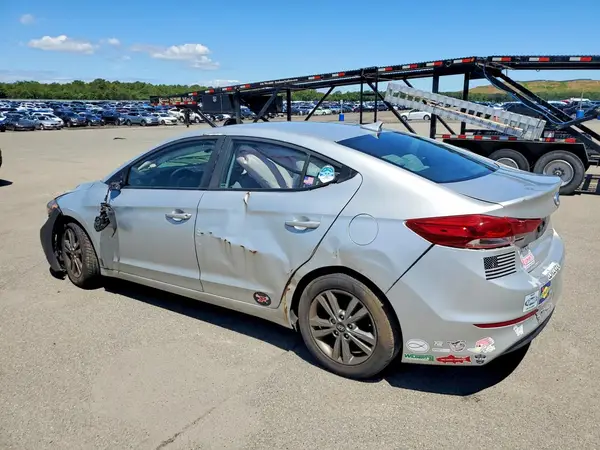 5NPD84LF5HH150296 2017 HYUNDAI ELANTRA - Image 2