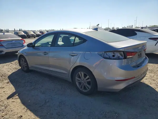 5NPD84LF5HH151822 2017 HYUNDAI ELANTRA - Image 2
