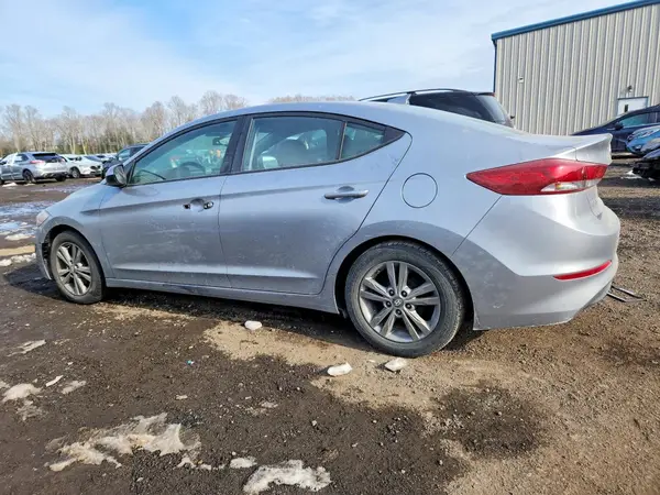 5NPD84LF5HH154185 2017 HYUNDAI ELANTRA - Image 2