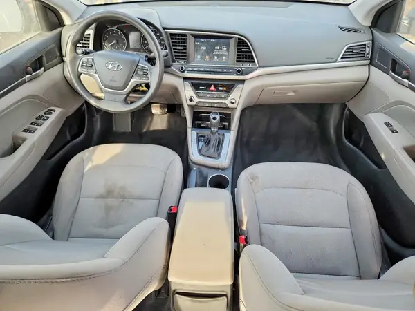 5NPD84LF5HH154185 2017 HYUNDAI ELANTRA - Image 8