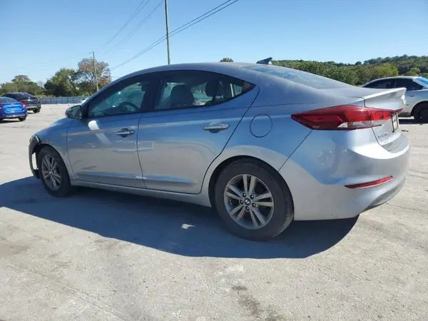 5NPD84LF5HH156597 2017 HYUNDAI ELANTRA - Image 2