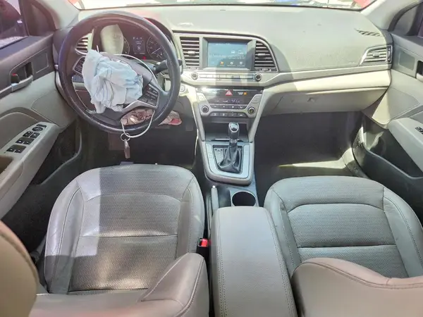 5NPD84LF5HH156955 2017 HYUNDAI ELANTRA - Image 8